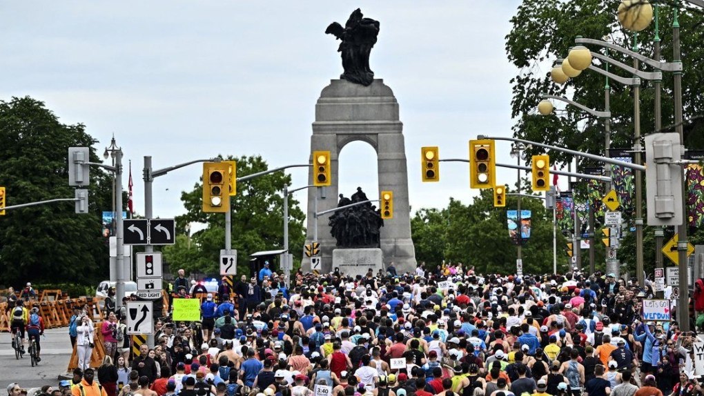 ਅਗਲੇ ਕੁਝ ਸਾਲਾਂ ਵਿੱਚ Canada ਦੀ 63 million ਤੱਕ ਹੋਵੇਗੀ Population !!! ਇਸ ਉਮਰ ਦੇ ਲੋਕਾਂ ਦੀ ਗਿਣਤੀ ‘ਚ ਹੋਵੇਗਾ ਵਾਧਾ…!