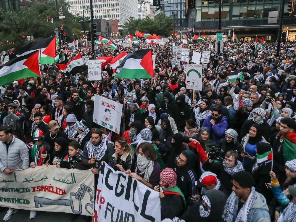 Montreal ‘ਚ pro-Palestinian political slogans ਦਿਖਾਉਣ ਲਈ Traffic Signs ਨੂੰ ਕੀਤਾ ਗਿਆ hack